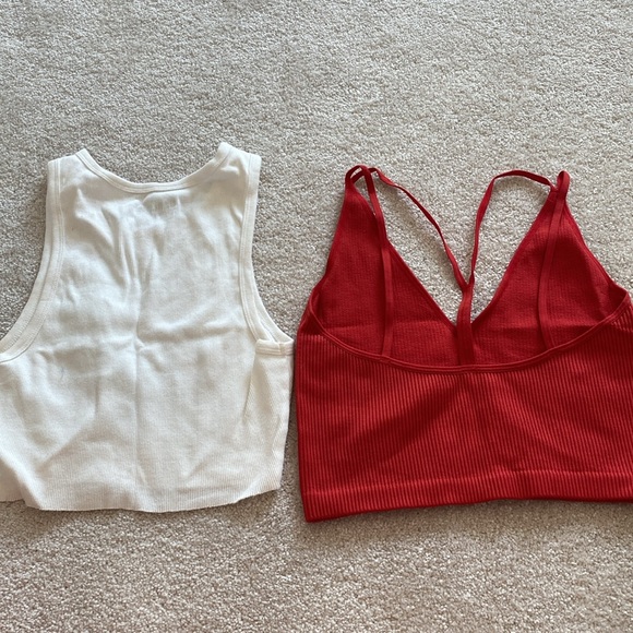 2/15$ crop tops - Picture 2 of 2